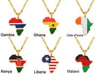 Collier avec pendentif carte d'Afrique plaqué or 18 carats avec drapeaux des pays, carte d'Afrique, drapeau du Cameroun, Angola, Kenya, Congo, Gambie, Côte d'Ivoire