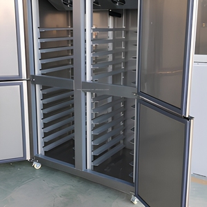 Refrigerador Comercial Eléctrico de Alta Resistencia con Cuatro Puertas, Doble Temperatura, Enfriamiento por Aire, Congelador Vertical para Hotel y Restaurante - Product Image 5