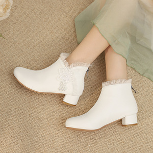 Botines con encaje y adornos florales de perlas, tacón de bloque, zapatos de vestir para atuendos vintage y sesiones de fotos estilo Hanfu, novedad 2026 - Product Image 6