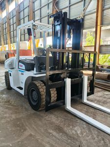 מלגזה דיזל מקורית <span class=keywords><strong>TCM</strong></span> 6 טון, משומשת עם תיבת הילוכים ומנוע, מיוצרת על ידי המפעל המקורי, למכירה במחיר נמוך - Product Image 2