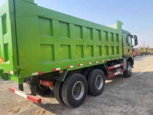 รถบรรทุกฮาวโอ 6x4 ยูโร 2 ดีเซล รถบรรทุกขนาดเล็กใหม่สำหรับงานเหมือง รถดัมพ์ 10 ล้อ บรรทุกได้ 11-20 ตัน พวงมาลัยซ้าย กล้องมองหลัง 251-350 แรงม้า 6-8 ลิตร - Product Image 5