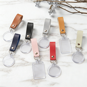 <span class=keywords><strong>Llavero</strong></span> de Cuero PU <span class=keywords><strong>Personalizado</strong></span> de Estilo Nuevo <span class=keywords><strong>con</strong></span> Varias Formas y Marco Transparente para Fotos - Product Image 1