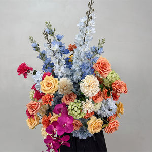 Bola de Flores Artificiales Realistas de Seda para Centro de Mesa de Boda - Impermeable, Tamaño y Color Personalizables - Product Image 1