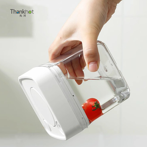 กระปุกเก็บอาหารพลาสติกปราศจากสาร BPA ยี่ห้อ Vacare พร้อมระบบสุญญากาศแบบแมนนวล ปิดผนึกอย่างดีเพื่อรักษาความสดใหม่ ใช้งานได้หลากหลาย ปรับแต่งได้ - Product Image 1