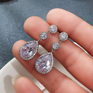 Orecchini a Goccia in Cristallo per Donne, Eleganti Accessori Moda per Abiti da Festa - Product Image 2