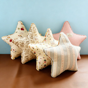 Nouveauté - Coussin décoratif en pur coton de classe A, coussin confortable en forme d'étoile, coussin de forme unique, accessoire photo - Prix incroyablement bas - Product Image 1