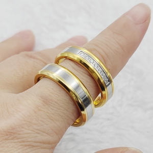 Anillos de compromiso de boda de acero inoxidable y dorado moderno para aniversarios de novia Promesas La selección más grande del minorista en línea - Product Image 5