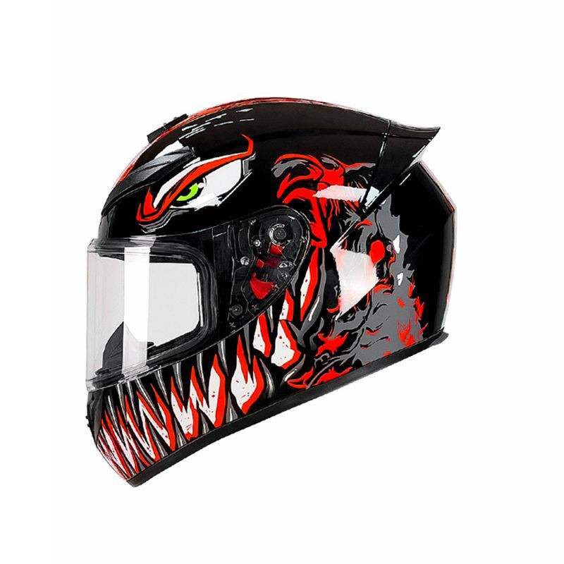 Lentille rouge transparente