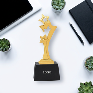 Trophée étoile en métal moulé sous pression, gravé au laser, modèle 786, récompense pour les jeux sportifs, base en bois noire - Product Image 1