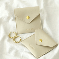 Pochette en cuir PU avec logo personnalisé en relief, pochette à bijoux en cuir, sac à bijoux en PU, sac de rangement pour bague, collier, porte-cadeau
