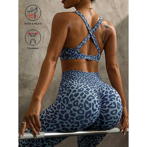 Ensemble de yoga grande taille FH 1set pour femme : haut court et leggings taille haute, tenue de sport extensible anti-humidité pour la gym, la course et le Pilates - Product Image 3