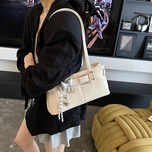<span class=keywords><strong>Bolso</strong></span> <span class=keywords><strong>de</strong></span> Hombro <span class=keywords><strong>de</strong></span> Poliéster para <span class=keywords><strong>Mujer</strong></span>, Diseño Exclusivo, Estilo Retro, con Cierre <span class=keywords><strong>de</strong></span> Cinturón <span class=keywords><strong>de</strong></span> Cuero PU, <span class=keywords><strong>de</strong></span> Alta Gama, para Motocicleta - Product Image 4