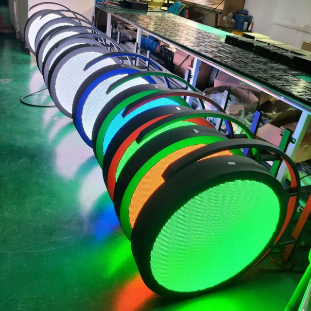 Smart Remote Control IP65 Outdoor LED Display Double-Sided Circular Digital Poster Advertising Screen for Retail Store Subway
