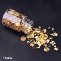 Paillettes PET pour Fêtes et Célébrations, Idéales pour Sacs DIY, Décoration de Mariage, Plusieurs Tailles, Couleur Champagne, Vente en Gros Direct Usine