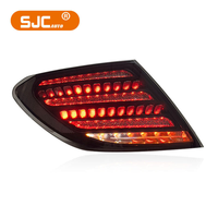 Feux arrière automatiques SJC pour Mercedes Benz classe C W204 feu arrière 2007 - 2014 ensemble de lampe de frein arrière LED pour Benz Plug and Play