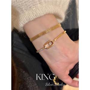 กำไลข้อมือเงินแท้ S925 ชุบทอง ประดับคริสตัลรูปทรงกุญแจ สำหรับผู้หญิง เหมาะสำหรับใส่ทุกวัน - Product Image 4
