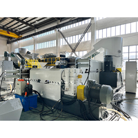Machine compacte de recyclage de films PP/PE, compresseur-granulateur avec changeur de tamis hydraulique