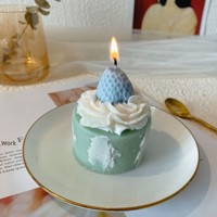 Bougie parfumée à l'arôme de fraise, en cire de soja mélangée, faite à la main, en forme de fruit artificiel, mignonne, décoration pour la maison