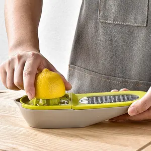 Hot Selling 2 In 1 Multi-Function Lemon Juicer Kitchen Gadget Lemon Press Juicer Vegetable Fruit Wire Grater Garlic Grinder