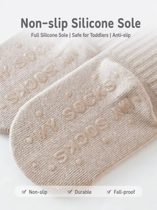 Chaussettes longues antidérapantes en coton côtelé avec dentelle et volants pour bébé fille, motif cœur tricoté, collection automne, vente en gros - Product Image 4