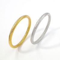 Nouveauté 2024 : Bracelets joncs minimalistes géométriques creux en acier inoxydable plaqué or, étanches, pour femme