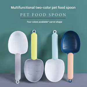 Taza Medidora de Plástico con Mango Largo y Carga Automática para Alimentar Mascotas Pequeñas, Perros, Gatos, Hámsteres, Conejos - Product Image 4