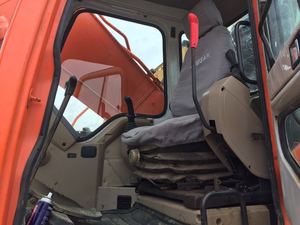 Excavatrice sur chenilles Doosan DH220-7 DH225-7 d'occasion de haute qualité de Corée avec moteur Daewoo et composants du noyau de la pompe à vendre - Product Image 6