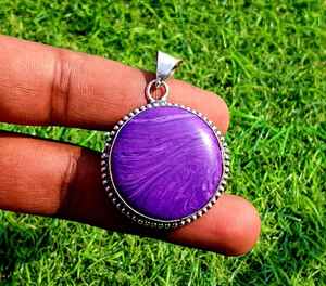 Charoite จี้อัญมณีทรงหลังเบี้ยทรงกลมเกรดการรักษาด้วยเทคโนโลยีการตั้งค่าโรเดียมและชุบทอง - Product Image 4