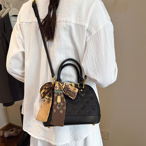 Sac à main géométrique pour femme en cuir PU avec fermeture éclair, bandoulière amovible, doux, portable et durable.32020 - Product Image 3