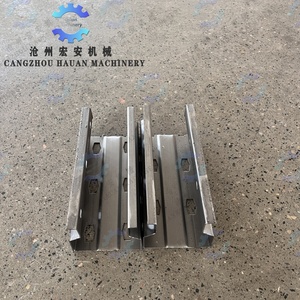 Machine de formage automatique de montants d'étagères, sans bavures, robuste, contrôlée par PLC, avec moteur haute puissance et roulements durables - Product Image 5