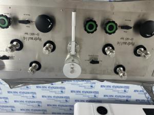 Calibrateur de pression automatique de table, adaptateur de pression pour l'étalonnage des manomètres, test modulaire simplifié, électrique - Product Image 3