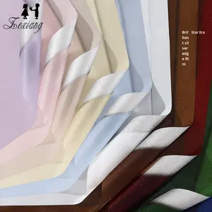 <span class=keywords><strong>Film</strong></span> argenté brillant Star Era, recyclable, luxe <span class=keywords><strong>l</strong></span>éger, haut <span class=keywords><strong>de</strong></span> gamme, matériaux d'emballage pour bouquets <span class=keywords><strong>de</strong></span> fleurs, design floral - Product Image 1