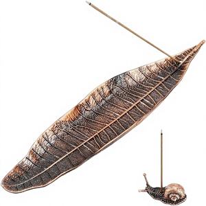 Quemador de Incienso Religioso de Latón con Diseño de Hoja, Decoración para el Hogar y la Oficina con Diseño Personalizado para Uso Regular - Product Image 1