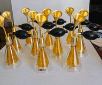 Bouteille de parfum double verre haut de gamme de 300ml avec pulvérisateur à pompe pour salons de beauté