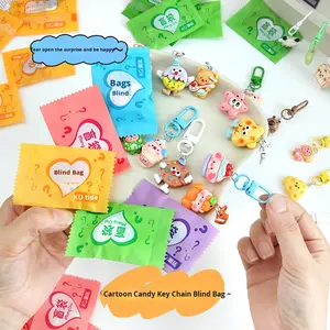 Mignon Frozen Cartoon Poupée Porte-clés Pendentif Surprise Aveugle Sac Mystère Boîtes Petit Cadeau pour Meilleur Ami - Product Image 1