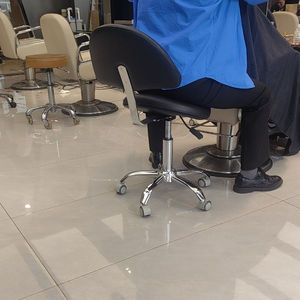 Chaise <span class=keywords><strong>Selle</strong></span> Ergonomique <span class=keywords><strong>avec</strong></span> <span class=keywords><strong>Dossier</strong></span> pour Salon <span class=keywords><strong>de</strong></span> Beauté, Clinique Dentaire, Hôpital et Esthéticienne - Product Image 4