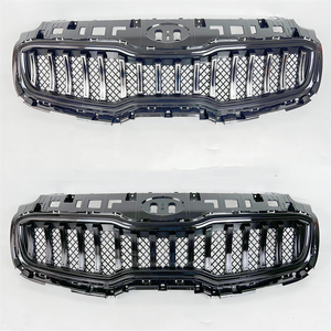 อุปกรณ์เสริมอะไหล่<span class=keywords><strong>รถ</strong></span>ยนต์ย่างกันชนหน้ารถย่างด้วยไฟ LED ลูกกรงด้านหน้าสำหรับ Kia Sorento 2015ถึง2017 - Product Image 3