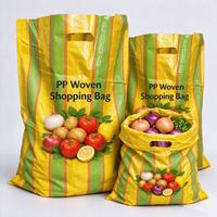 Sacs de courses en PP tissé imprimés variés, laminés et durables pour les courses quotidiennes, l'emballage de fruits et légumes, et les snacks (pommes de terre)