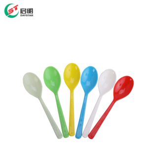 Cuchara de Plástico PP Moldeada por Inyección, Ligera, de Grado Alimenticio, para Uso Doméstico y Servicios de Catering - Product Image 3