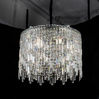 Luminaire moderne et luxueux Simple LED Rond Carré Creux Luminaire Lustre en cristal à lumière claire pour l'intérieur