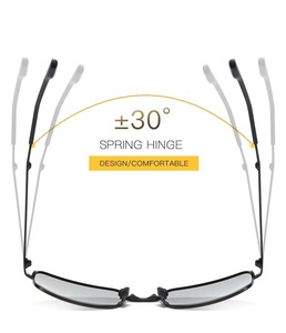 Gafas de Sol Cuadradas para Hombre, Polarizadas, Fotocromáticas, con Marco Metálico, Protección UV400, Ideales para Deportes al Aire Libre - Product Image 4