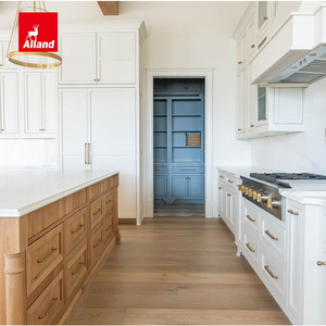 Meubles de cuisine intègrés de style Shaker, bicolores, avec façade cannelée et à perles, pour réfrigérateur et <span class=keywords><strong>lave</strong></span>-<span class=keywords><strong>vaisselle</strong></span>, prêts à l'assemblage, au design intemporel et aux détails de finition sur le bas du meuble. - Product Image 1