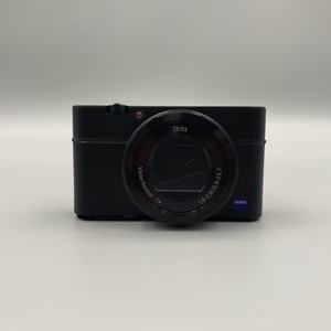 กล้องดิจิตอล Sony DSC-<span class=keywords><strong>RX100</strong></span> <span class=keywords><strong>III</strong></span> มือสอง สภาพดี คุณภาพสูง บันทึกวิดีโอความละเอียด 1080p HD - Product Image 1
