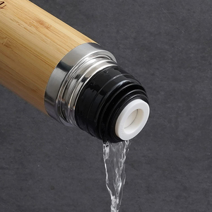 2025 thân thiện với môi 500ml tùy chỉnh Tumbler Bullet <span class=keywords><strong>Vacuum</strong></span> <span class=keywords><strong>Flask</strong></span> đôi tường thép không gỉ chai nước thiên nhiên tre Phích - Product Image 4