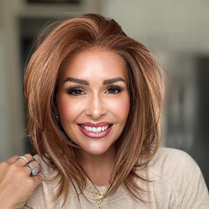 Prix de gros Perruques synthétiques frontales en dentelle suisse 13*6, blond cuivré, courtes, droites et dégradées, originales - Product Image 1