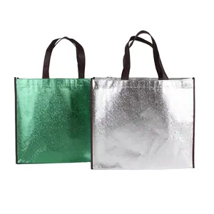 Bolsas de almacenamiento de ropa plegables no tejidas OEM diseño creativo bolsa de ropa de alta calidad