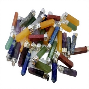 Colgante de Metal Plateado con Punta de Cristal Hexagonal Surtido al por Mayor, Artesanía de Piedras Preciosas Naturales Talladas, Piedra Semipreciosa para Sanación Reiki - Product Image 1