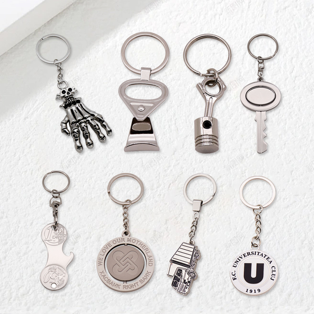 Wholesale 3D Metal Keychain Fashion Gym Dumbbell Custom Holiday Gifts Cheap Wholesale Metal Crafts Keychain