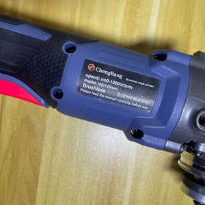 Pulidora Inalámbrica Industrial de Alta Potencia, Portátil, sin Escobillas, con Baterías de Litio de Gran Capacidad, para Eliminar Óxido de Metal - Product Image 1