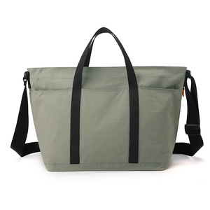 Sac bandoulière de luxe pour homme, nouveau design, haute qualité, fabrication sur mesure, sac à main de luxe pour l'extérieur avec logo personnalisé - Product Image 4